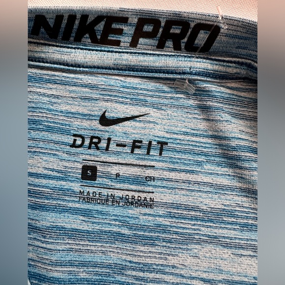 NIKE PRO Men’s Athletic T-shirt - Picture 5 of 6